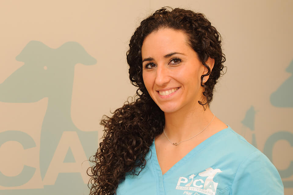 Pilar Carranza. Veterinaria en Clínica Veterinaria PICA en Sevilla